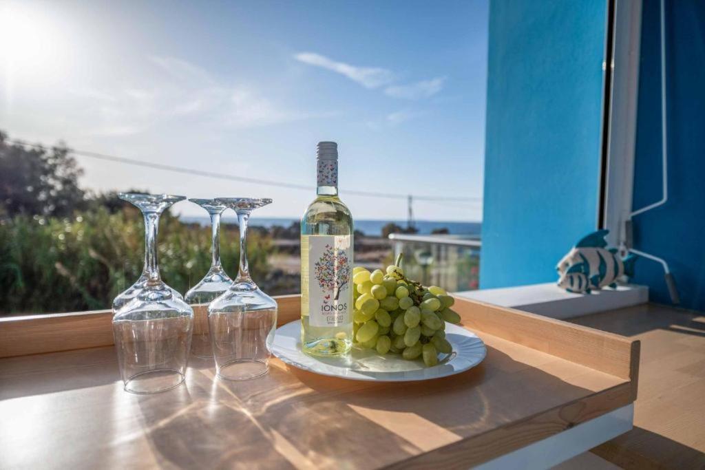 Seabreeze Villa - With Jacuzzi & Heated Pool Мастихари Экстерьер фото
